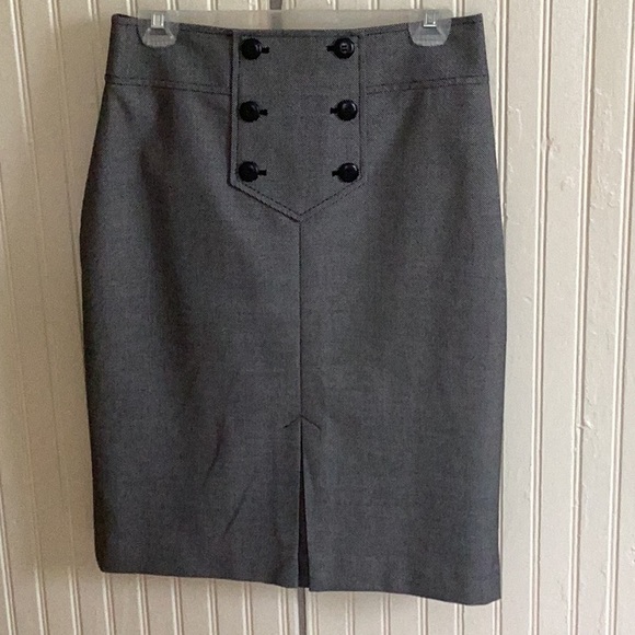 Halogen Skirt - Picture 7 of 7